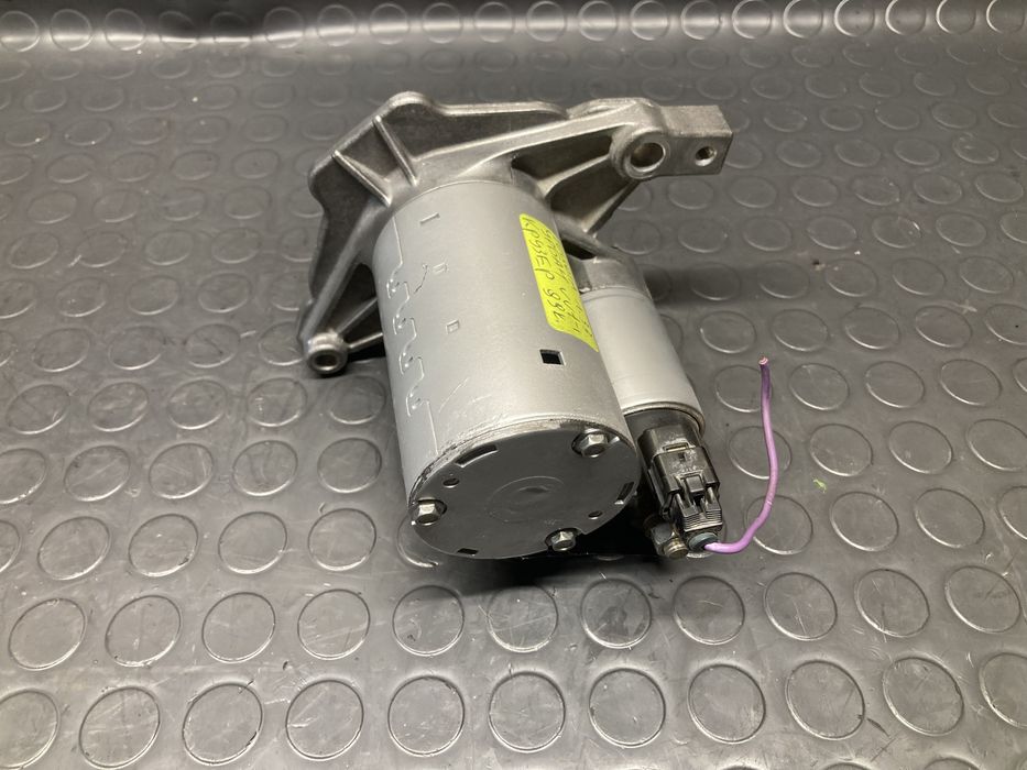 Стартер за тойота урбан крузер/Toyota urban cruiser 1.33vvt-i 99кс