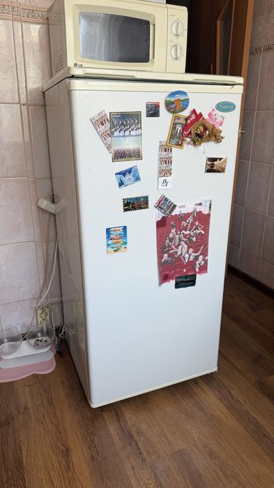 Продам холодильник б/у Бирюса