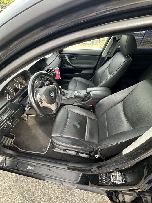 Bmw e90 320i 2006