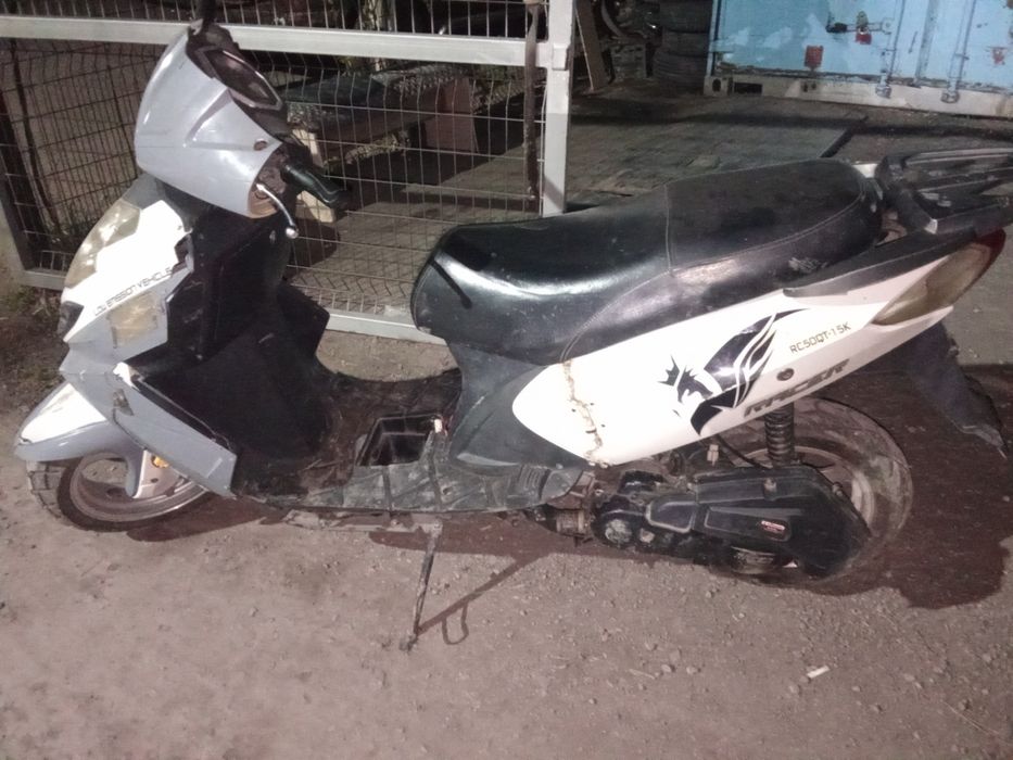 Продам скутер рейсер