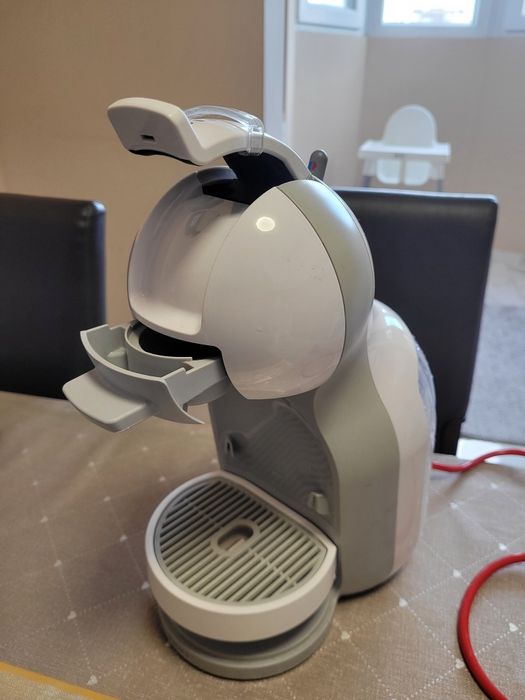 Капсулна кафемашина KRUPS Nescafe Dolce Gusto