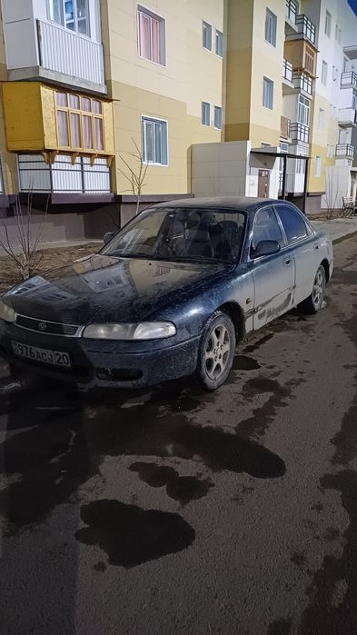 Mazda Cronos 1995 года