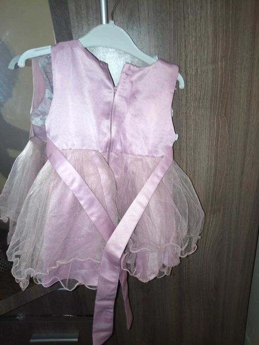 Детски рокли 18-24м.