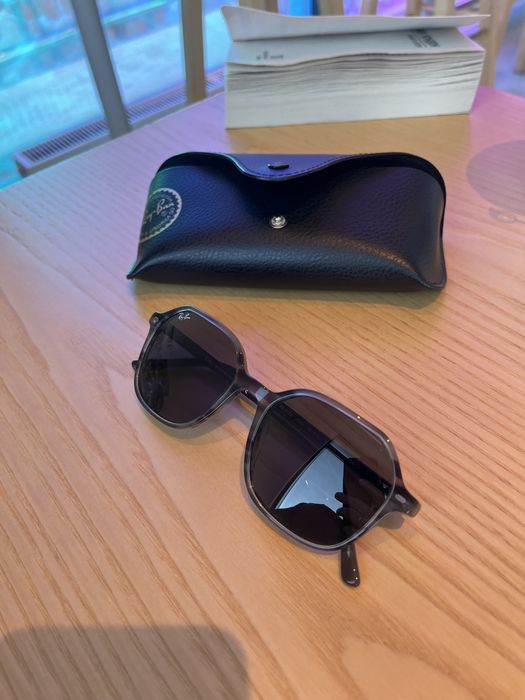 Очки Ray-Ban солнцезащитные