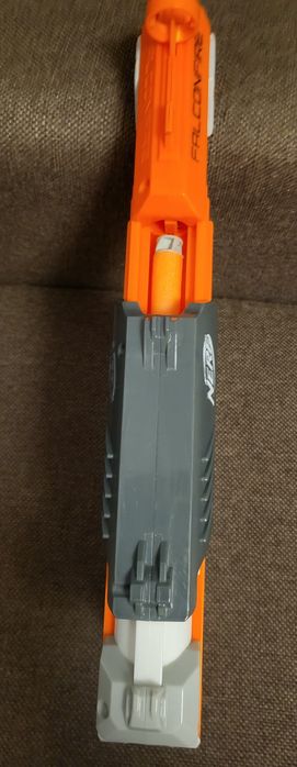 Pistol Nerf Falconfire, 12 proiectile, 2 ținte. Livrare gratuită.