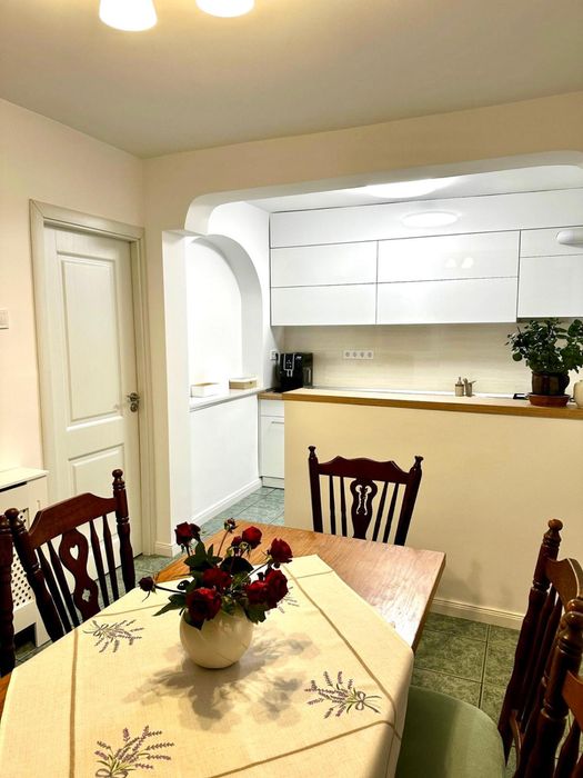 Casa cu 3 camere de vanzare