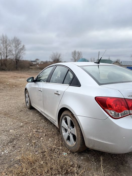 Шевралет круз состаяние хорошая