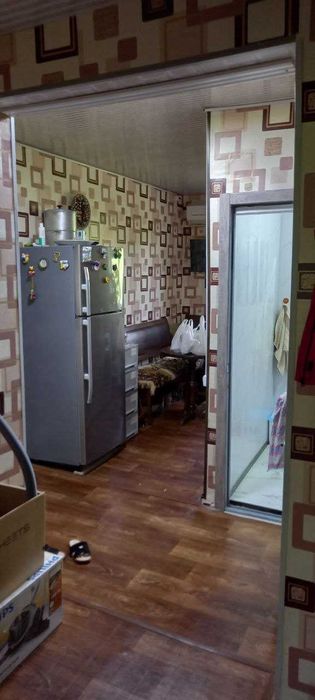 Сергели Спутник 6 3 Ком на 2 этаже ,дом 2 этажный,квартира с ремонтом