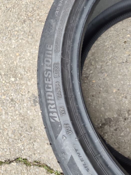 285/35/21" 255/40/21" 4бр Bridgestone turanza 6 enliten, dot4623,5-6mm