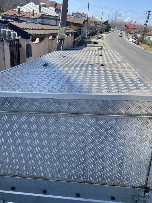 Remorca Faro Solidus 750kg