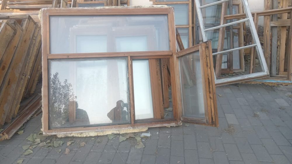 Продам  окна б/у в отличном состояния,  тройной стеклопакет