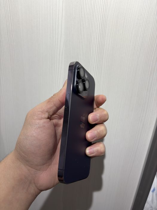 Iphone 14 pro в Идеальном состоянии