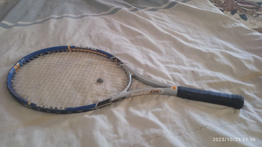 Теннисные ракетки. Спортивные.