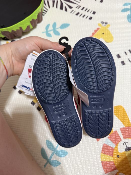 Нови сандали на крокс