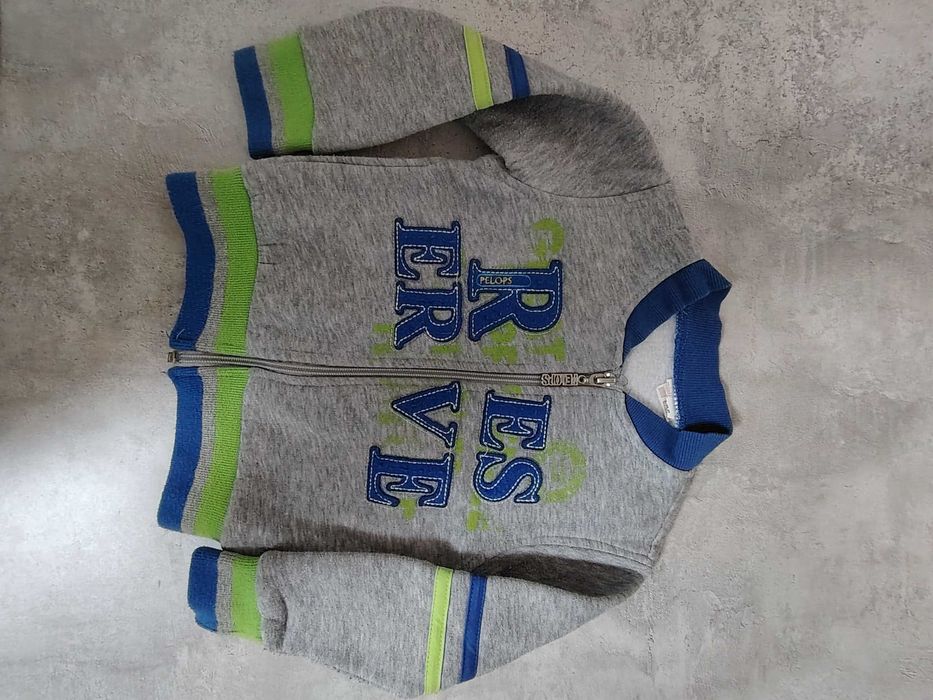 Продам кофту на флисе