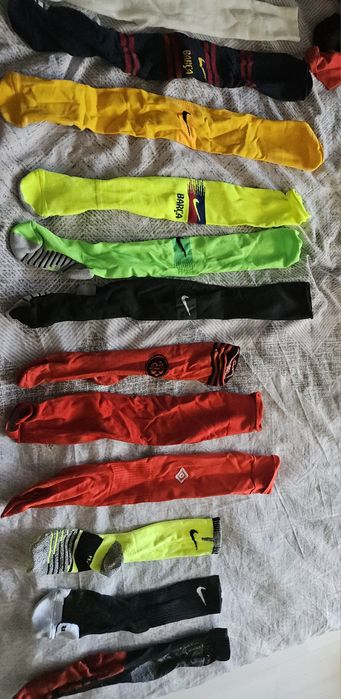 Чисто Нови Футболни калци