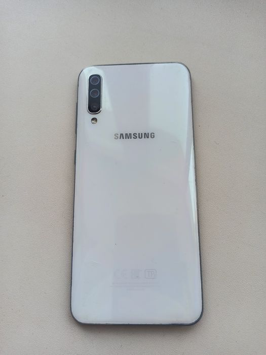 Продам телефон Самсунг