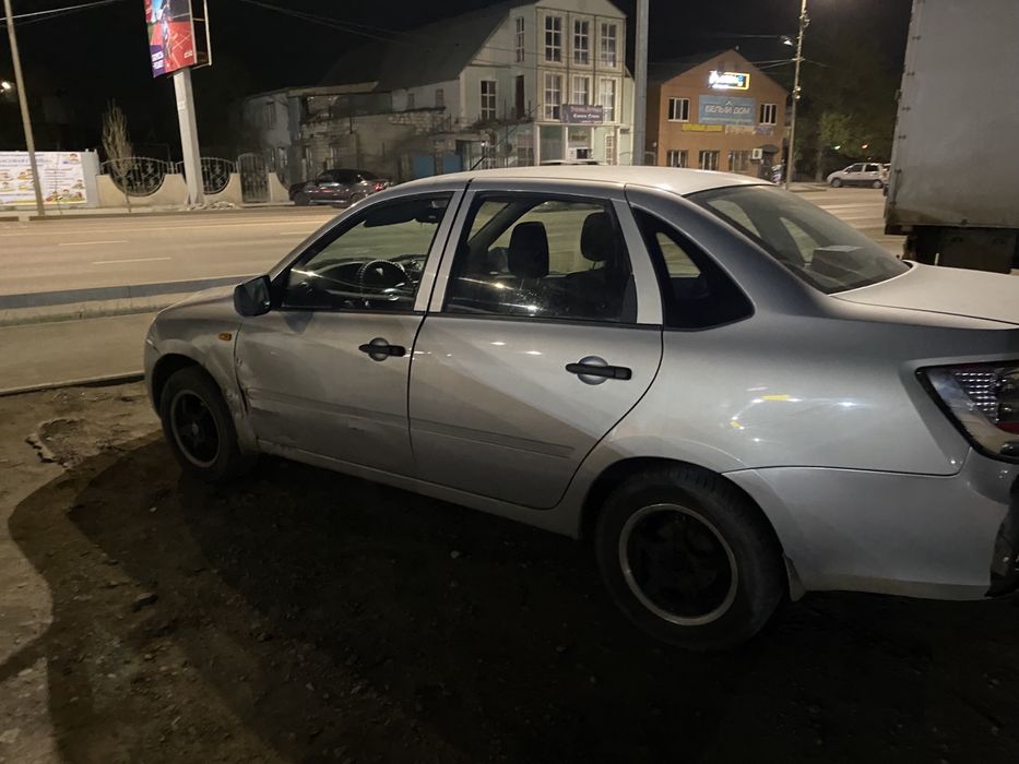 Продам Гранту Ваз 2190