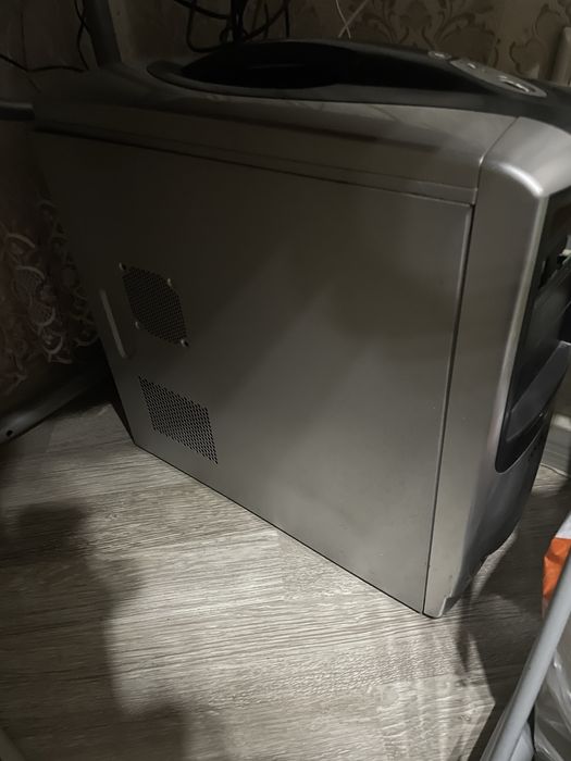 Настольный компьютер