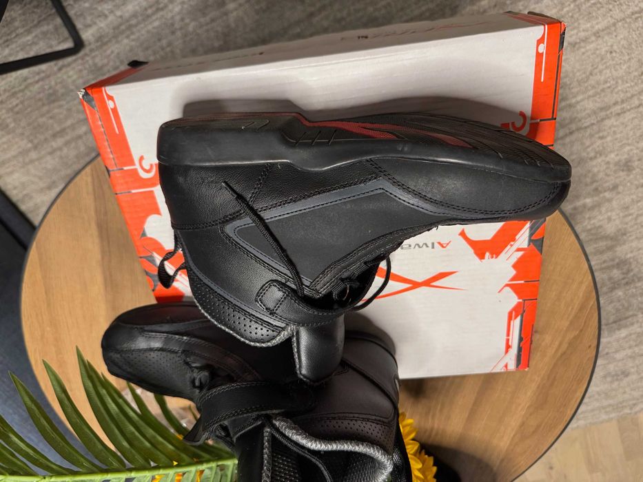 Боти за мотор A-PRO ROMA BLACK