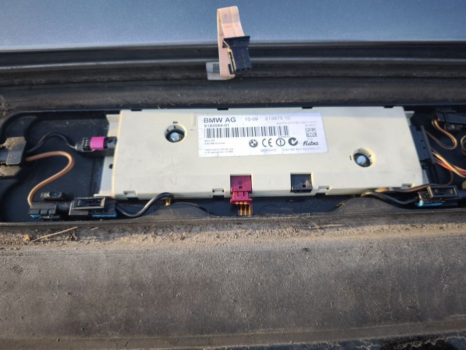 Antena diversity BMW E61 seria 5 touring combi break