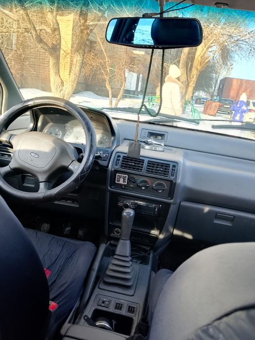 Продам mitsubishi space wagon