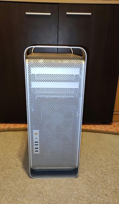 Apple Mac Pro 1.1