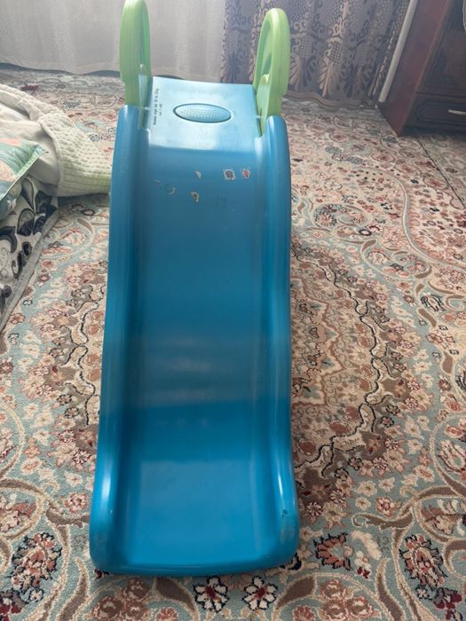 Детская горка и качеля