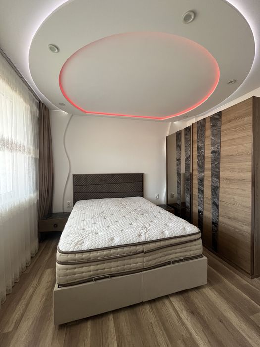 Дава се под наем Двустаен апартамент в Търговище, Център - 75 кв.м за 306 € - Снимка #5