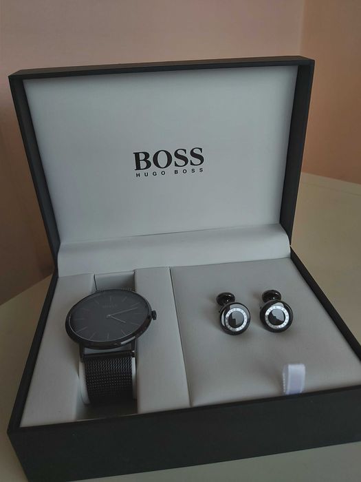 Set HUGO BOSS ceas+butoni