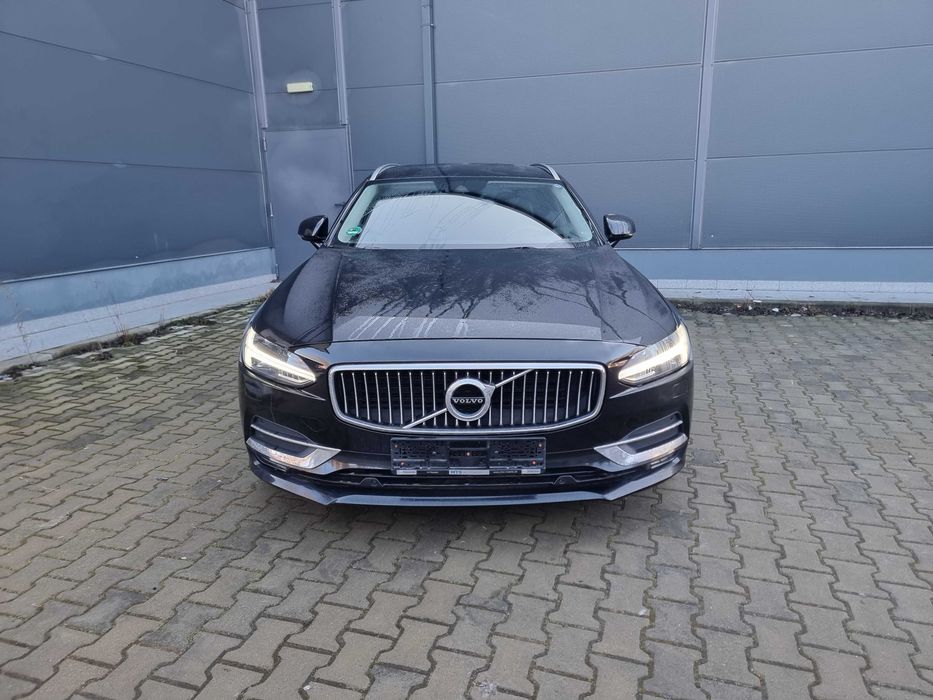 VOLVO V90 D4 Inscription 2020 Automat