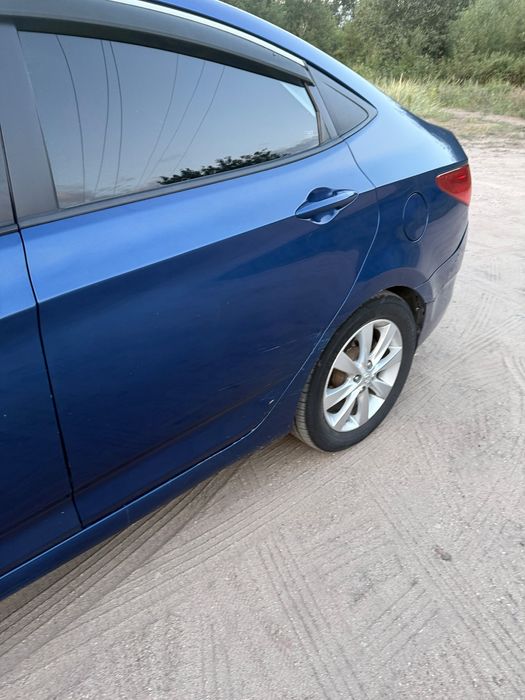 Hyundai Accent 2012 года