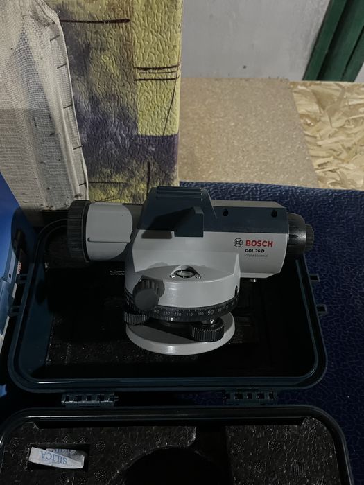 Продам Нивелир BOSCH GOL 26 D Professional
