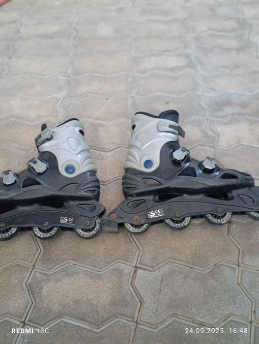 Продаются коньки роликовые