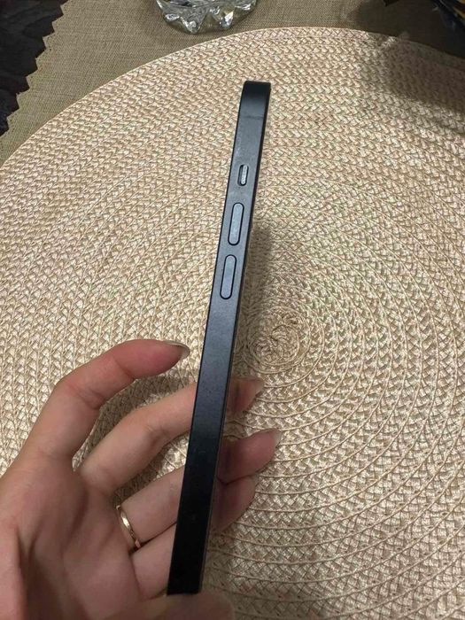 iPhone 13, Без забележки