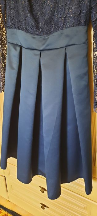 Продам вечернее платье ручной работы