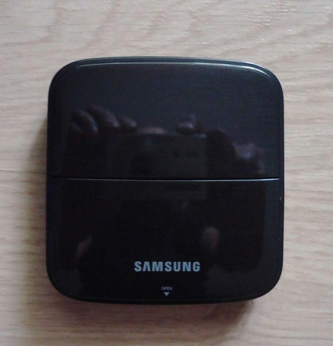 Samsung Universal Smartphone Dekstop Dock