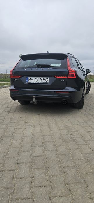 Super oferta!!!PRET FIX !!!Vând Volvo v60 din 2022
