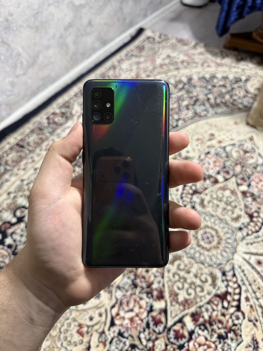 Продам срочно самсунг А51