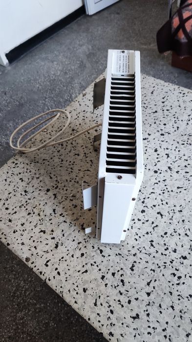 конвектор за баня ADAX