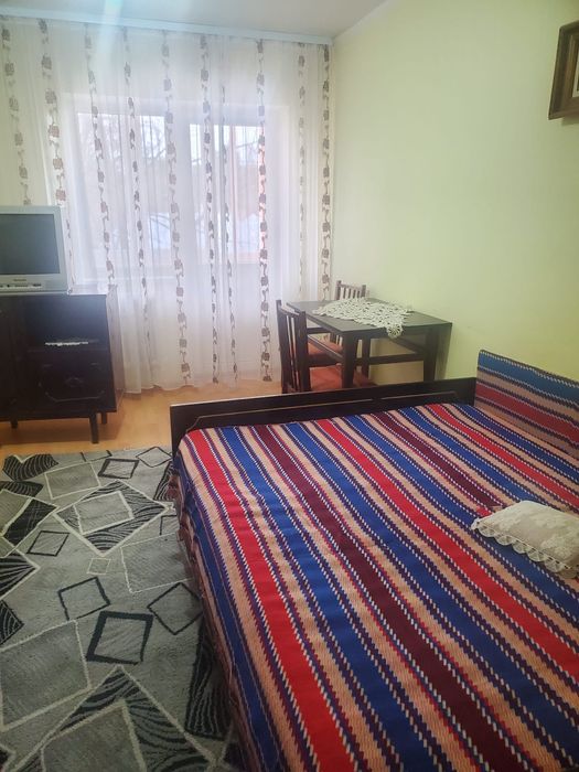 2 camere Prieteniei Școala 7