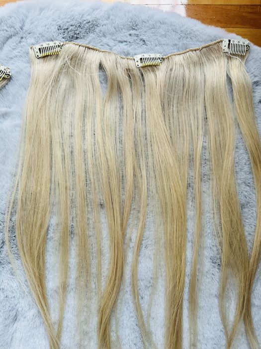 Vând extensii păr natural blond