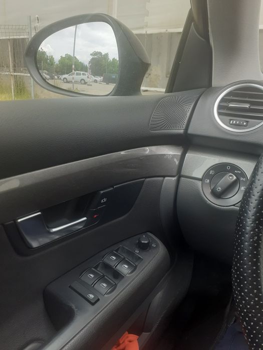 Vand   auto   -Seat   Exeo,break,2010,2l,tdi  143   cp,  euro   5,   manuală,  asigurare,inmatriculată,  în   stare   de    funcționare.