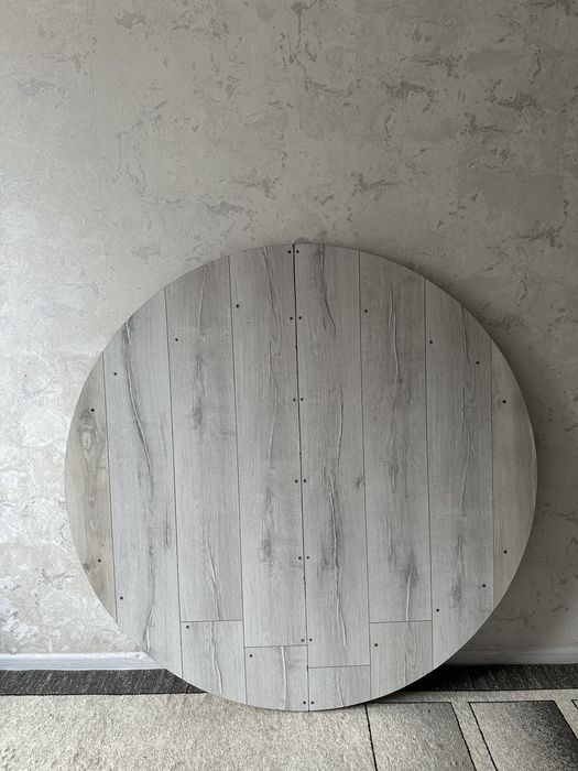 Круглый стол