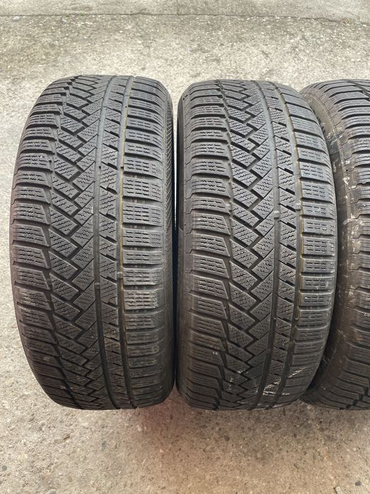 4 броя Зимни Гуми 225/55/17 Continental