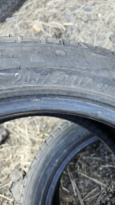 2бр гуми 205 50 17