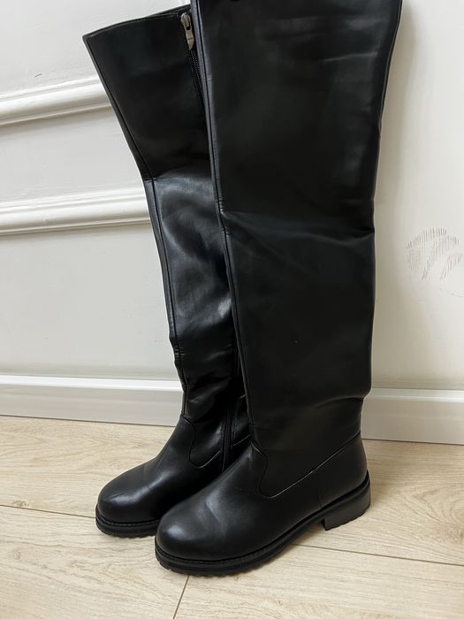 Продаю женские обувь