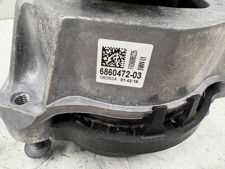 Оригинален Десен Тампон Мотор За БМВ Г-Серия Б58 6860472 BMW G-Series B58