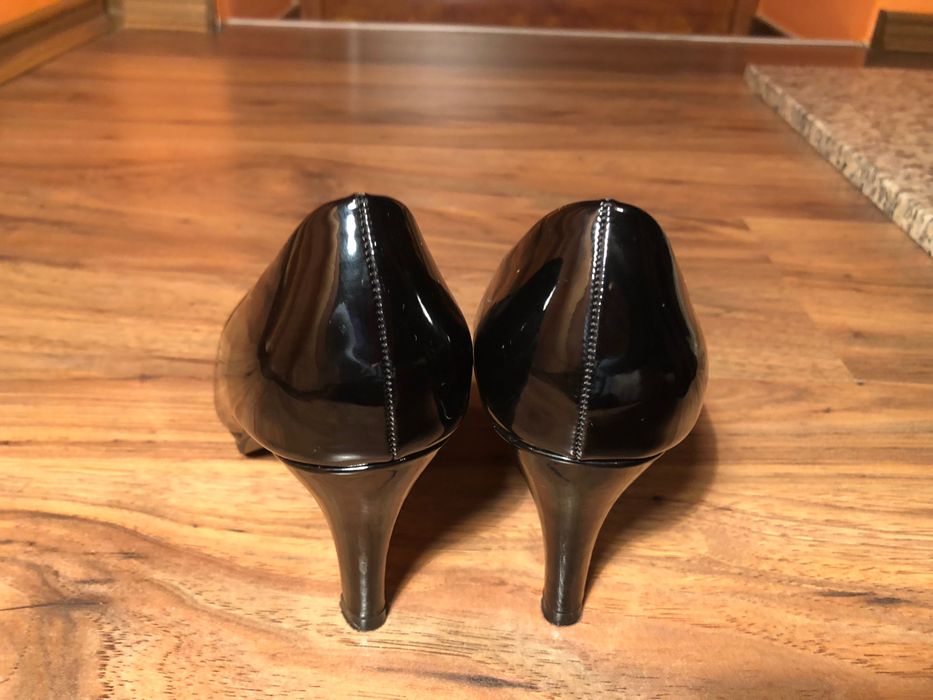 Дамски черни обувки 36 номер