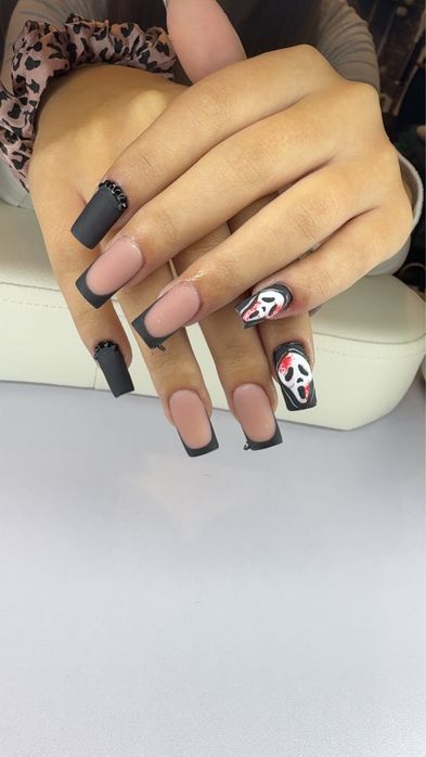 Unghii cu gel Constanta